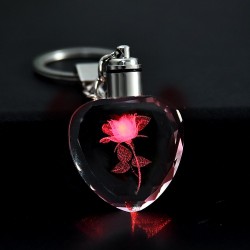 Rose Blume im Kristallherz - LED - Schlüsselanhänger