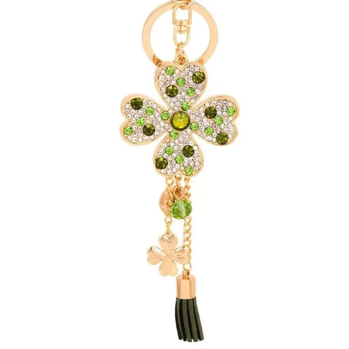 Crystal clover & tassels - keychainKeyrings