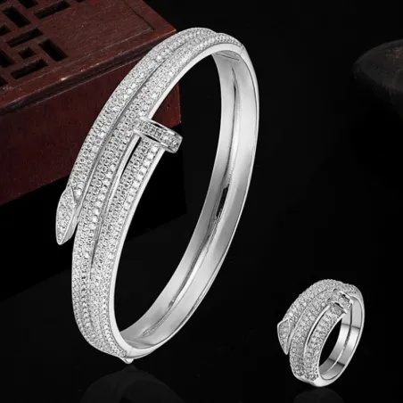 Gold-color Bracelet - Love BanglesArmbanden