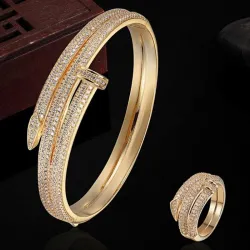 Gold-color Bracelet - Love BanglesArmbanden