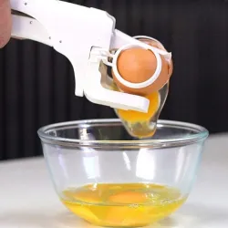 Automatische eierbreker - eiercracker - scheid het eiEiervormers