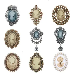 Vintage broche - kristallen cameeBroches