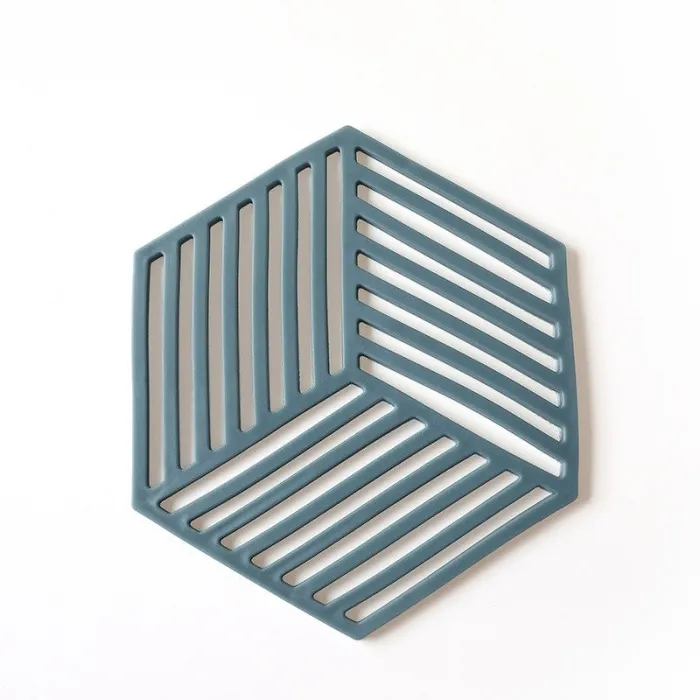 Silicone coaster - heat-insulation mat - for tablewareCutlery