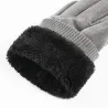 Elegant warm gloves - touchscreen function - with a decorative buttonGloves