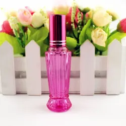 Kleurrijke vierkante glazen fles - met verstuiver - navulbaar - voor parfum - 15mlParfum