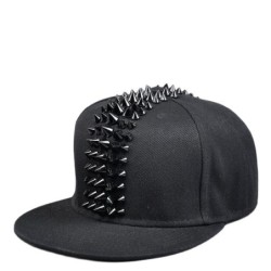 Trendy baseballcap - platte snapback - met klinknagels - Hip Hop / Punk / Rock stijlPetten & Hoeden