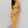 Elegante gele jurk - met V-hals / rugsplit / mouwloosJurken