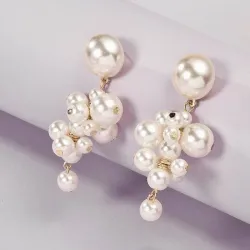 Elegante strengen parel oorbellenOorbellen