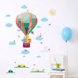 Decoratieve muurstickers - kleurrijke ballonnen / wolken / dierenMuurstickers