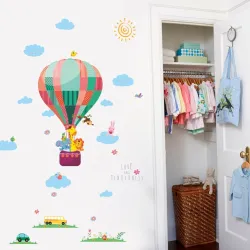 Decoratieve muurstickers - kleurrijke ballonnen / wolken / dierenMuurstickers