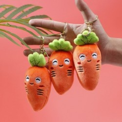 Plush carrot - keychainKeyrings