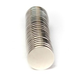 N52 - Neodym-Magnet - superstarke runde Scheibe - 12 mm * 2 mm - 25 Stück