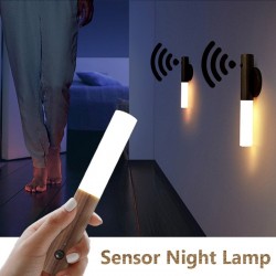 LED-Wandleuchte aus Holz - Infrarot- / Nachtsensor - kabellos - USB-Aufladung