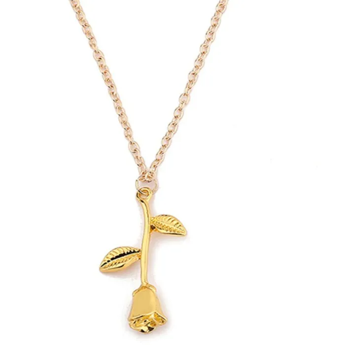 Elegante ketting met rozen hangerKettingen