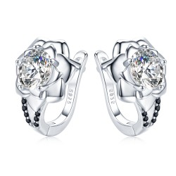 Elegante zilveren oorbellen - met kristallen bloemOorbellen