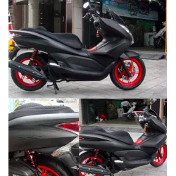 Motorfiets - scooter - mat zwarte vinyl wrap stickerMotorfiets onderdelen