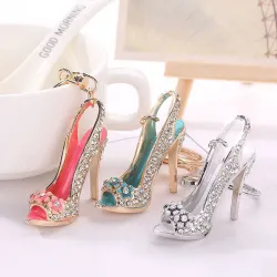 Crystal high heel shoe keychain keyringSleutelhangers