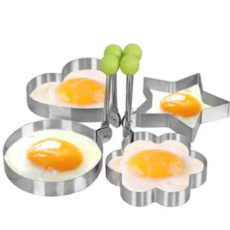 Stainless steel mould shaper for frying eggs & pancakesEiervormers