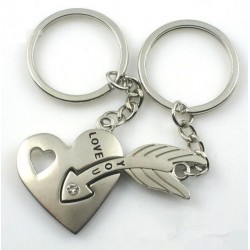 Heart & arrow - silver keychain with crystalKeyrings