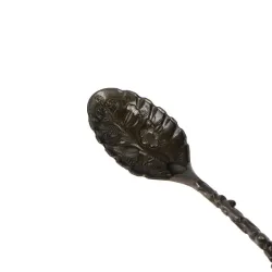 Vintage carved tea & dessert spoon with crystalBestek