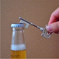 Key shaped bottle opener with keyringBar producten